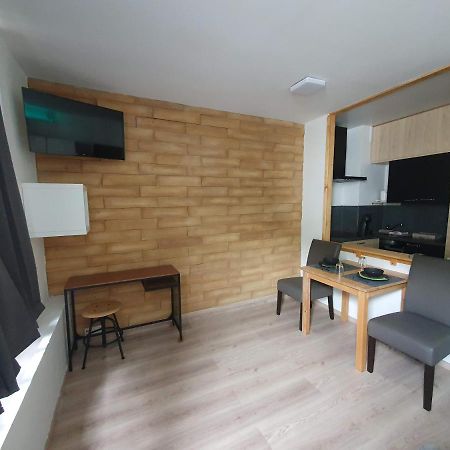 Le Cosy - Queen-Size, Full Equipe, Wifi, Parking Намюр Экстерьер фото